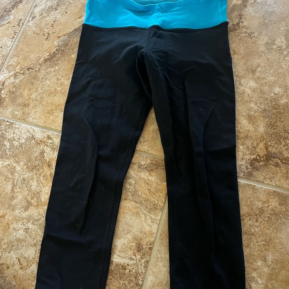 Lululemon Black and Teal Midrise Leggings